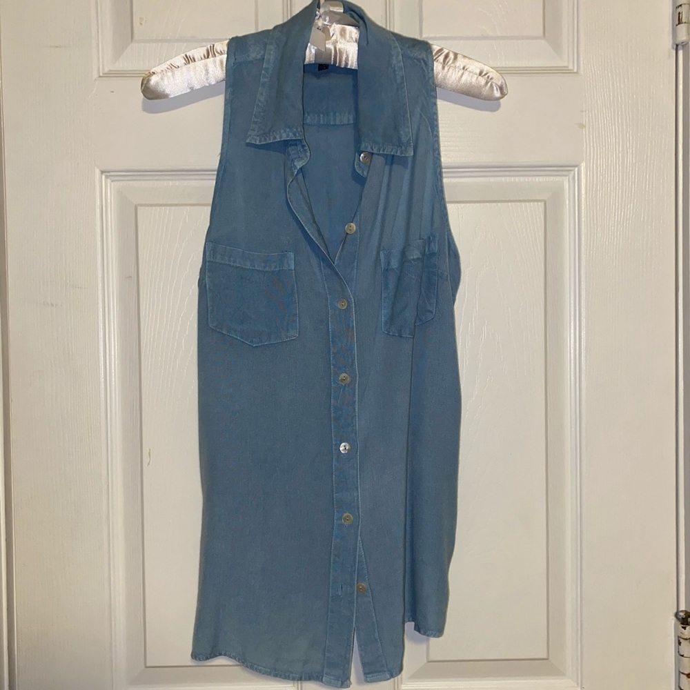 Sleeveless jean button down shirt